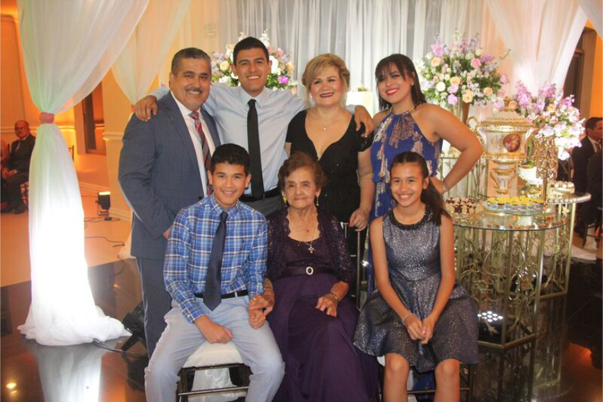 Mi Familia